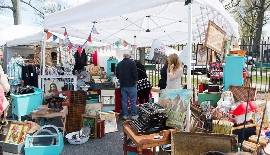 What Are Some Options For Antique And Vintage Fairs In Philadelphia?