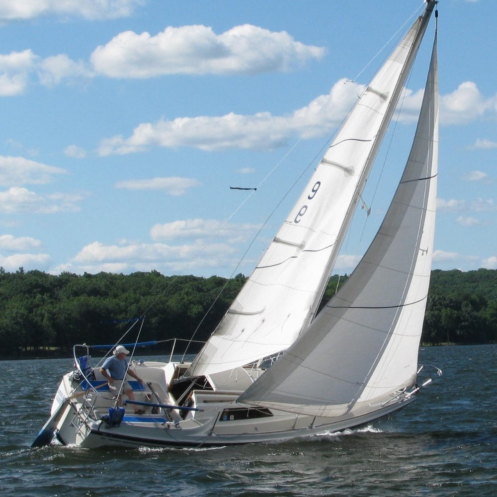 What Are Some Options For Sailing In Philadelphia?