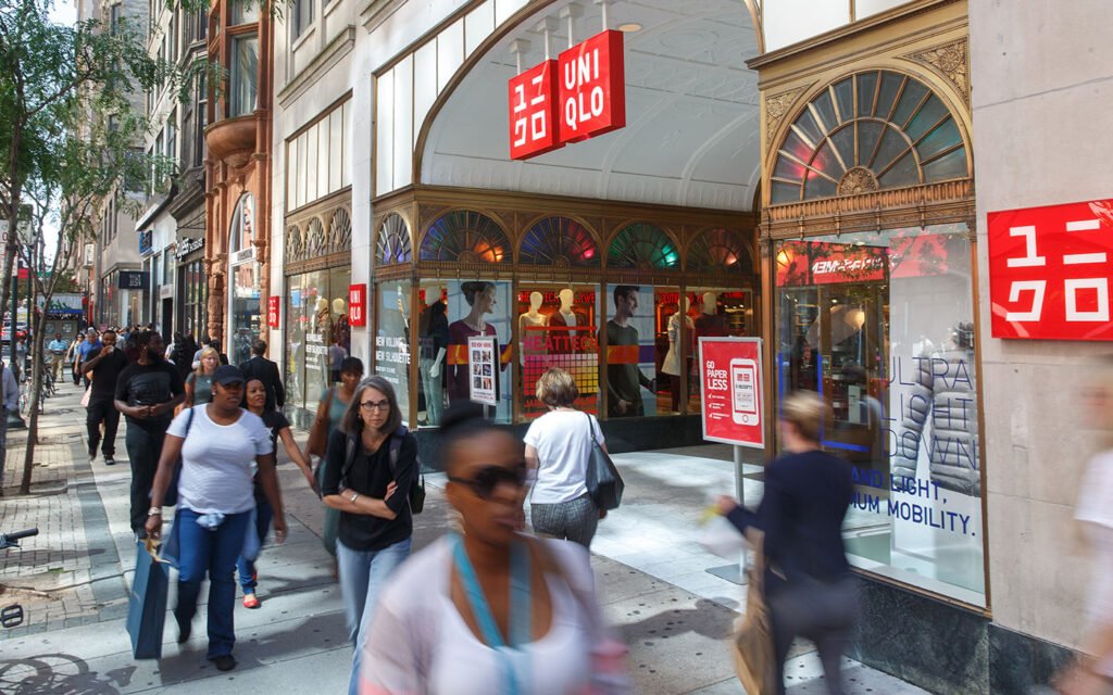 What Are Some Popular Shopping Districts In Philadelphia?
