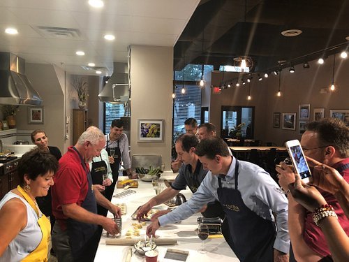 Where Can I Find The Best Spots For Cooking Classes In Philadelphia?