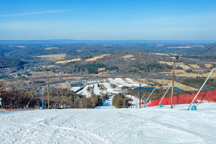 Where Can I Find The Best Spots For Skiing Near Philadelphia?
