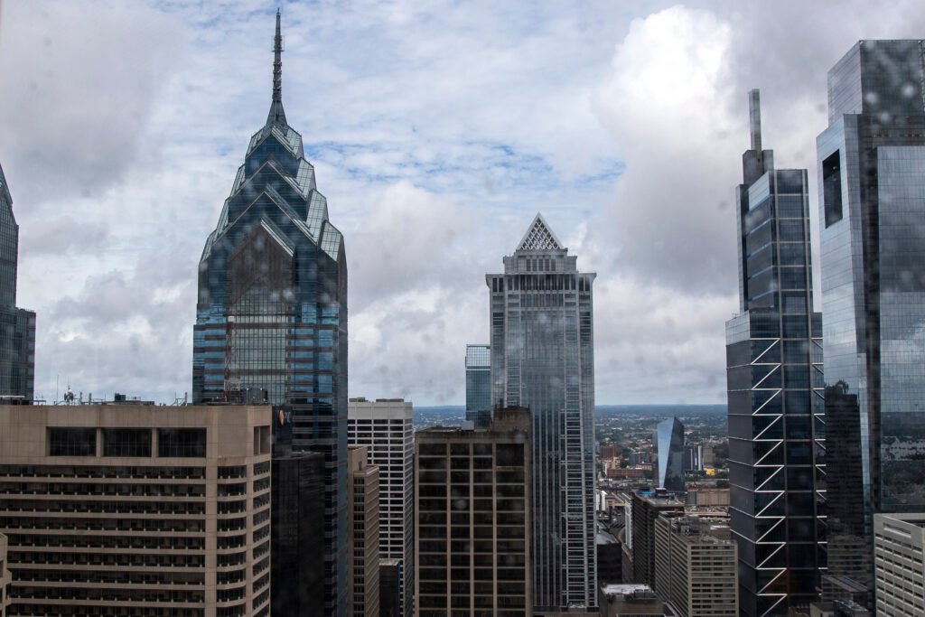 Where Can I Find The Best Views Of The Philadelphia Skyline?