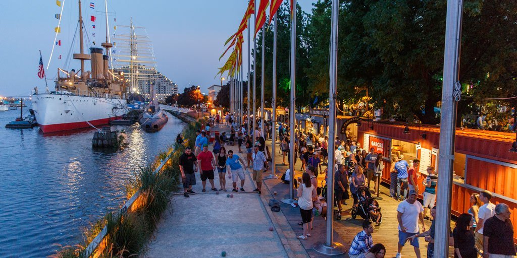 What Are The Best Options For Riverfront Activities In Philadelphia?