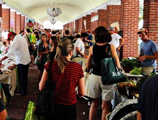 Find Fresh Produce At The Headhouse Farmers Market