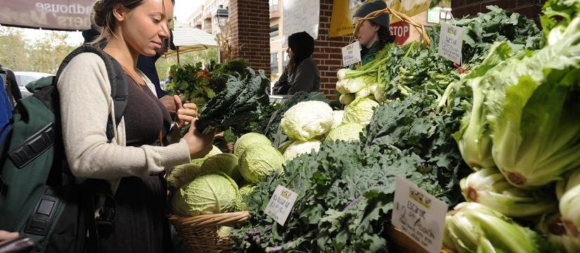 Find Fresh Produce At The Headhouse Farmers’ Market